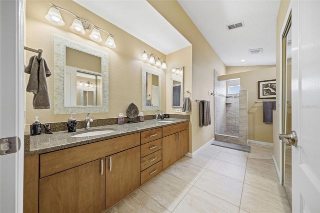 4852 RIDGEMOOR CIRCLE, Palm Harbor, FL 34685
