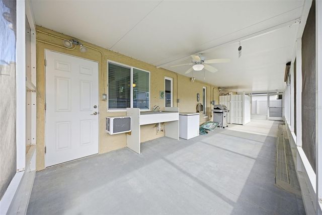 4852 RIDGEMOOR CIRCLE, Palm Harbor, FL 34685