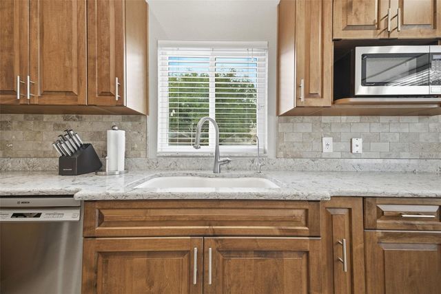 4852 RIDGEMOOR CIRCLE, Palm Harbor, FL 34685