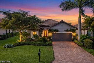 9523 Campanile CIR, Naples, FL 34114