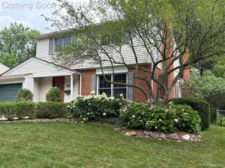 946 Novi Street, Northville, MI 48167