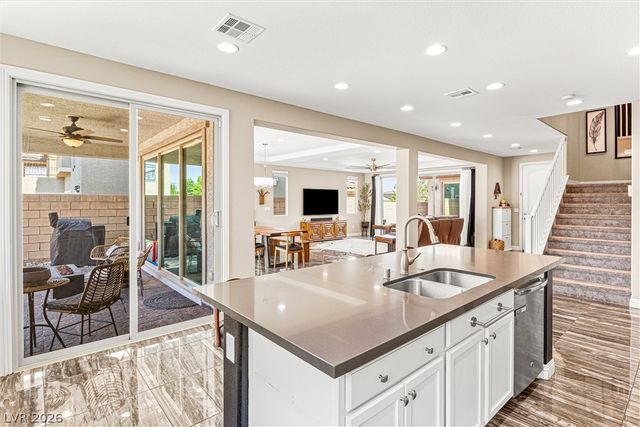 9936 Bighorn Bellows Avenue, Las Vegas, NV 89166