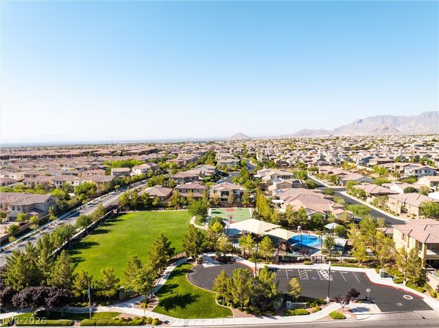 9936 Bighorn Bellows Avenue, Las Vegas, NV 89166