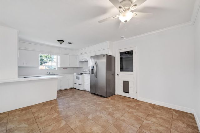 703 Coryell Street, League City, TX 77573