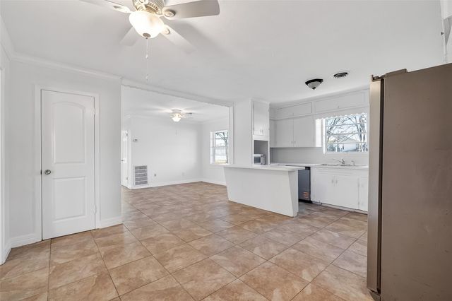 703 Coryell Street, League City, TX 77573