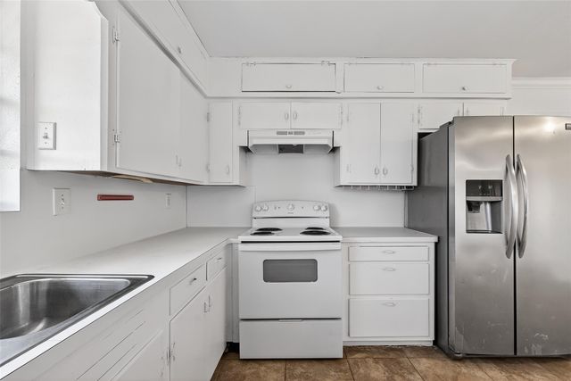 703 Coryell Street, League City, TX 77573