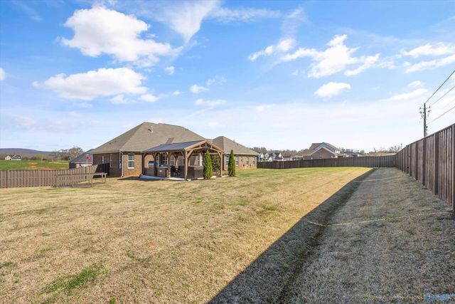 324 Merrydale Drive, Huntsville, AL 35811