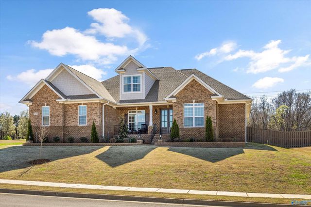 324 Merrydale Drive, Huntsville, AL 35811