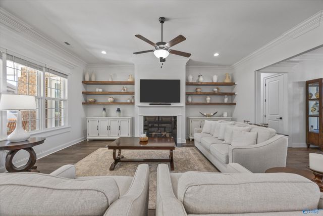 324 Merrydale Drive, Huntsville, AL 35811