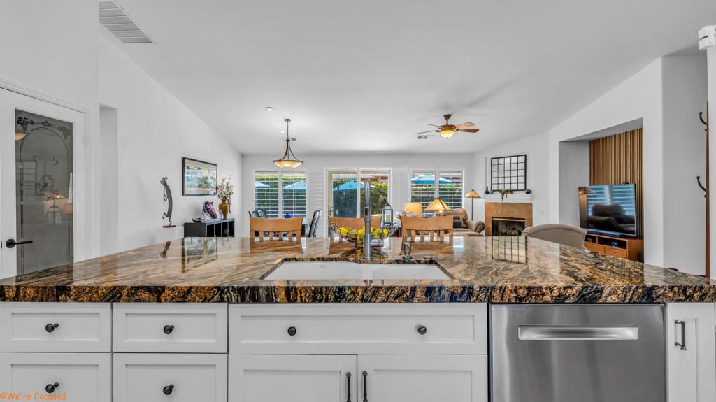 Image 13 of property listing at 81129 La Reina Circle, Indio, CA 92201