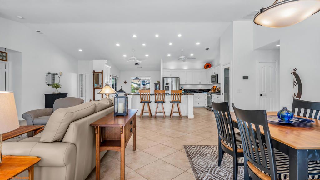 Image 8 of property listing at 81129 La Reina Circle, Indio, CA 92201