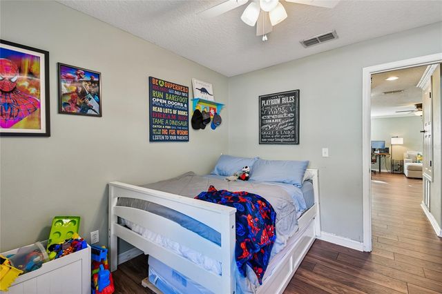 2592 BULLION LOOP, Sanford, FL 32771