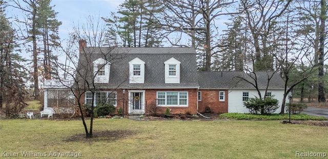 757 N Gulley Road, Dearborn Heights, MI 48127