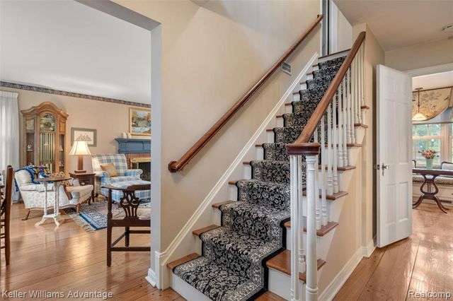 757 N Gulley Road, Dearborn Heights, MI 48127