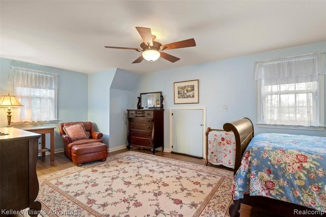 757 N Gulley Road, Dearborn Heights, MI 48127