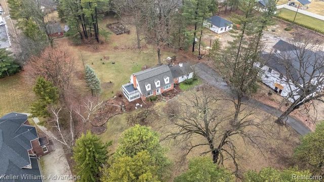 757 N Gulley Road, Dearborn Heights, MI 48127