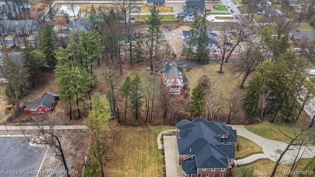 757 N Gulley Road, Dearborn Heights, MI 48127