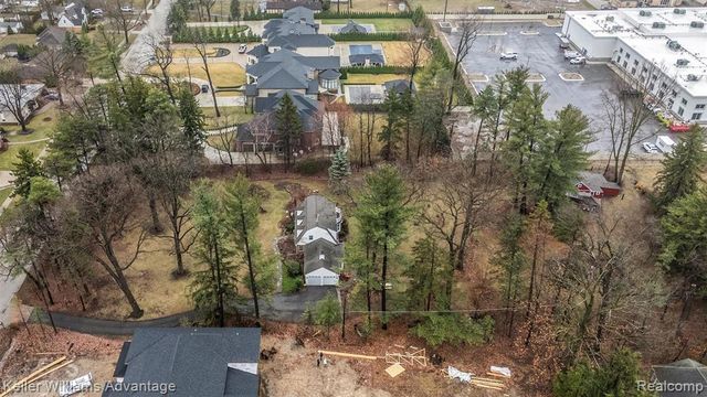 757 N Gulley Road, Dearborn Heights, MI 48127