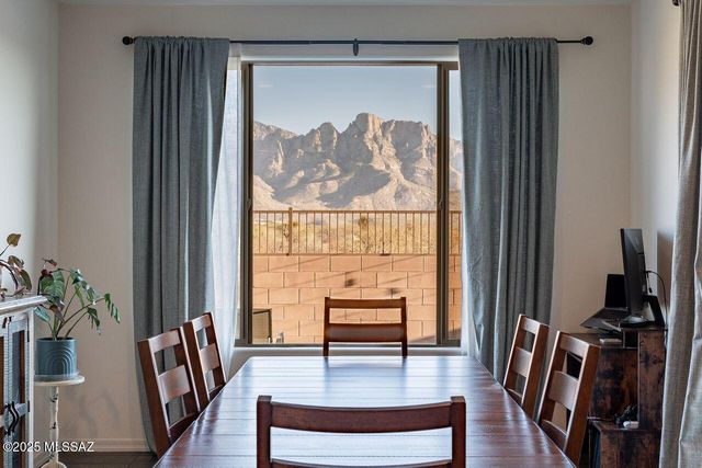 1310 E Paseo Arroyo Mayor, Oro Valley, AZ 85755