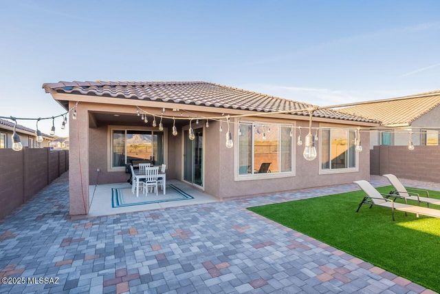 1310 E Paseo Arroyo Mayor, Oro Valley, AZ 85755