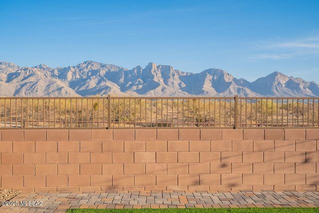 1310 E Paseo Arroyo Mayor, Oro Valley, AZ 85755