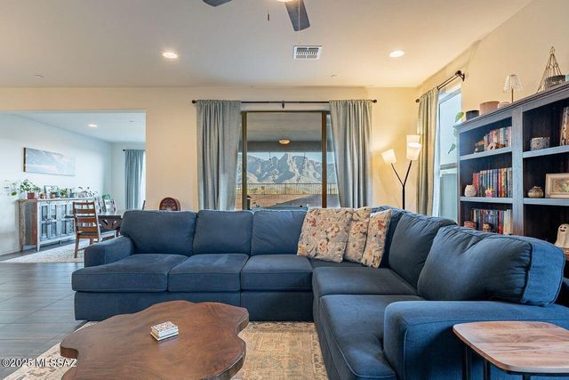 1310 E Paseo Arroyo Mayor, Oro Valley, AZ 85755