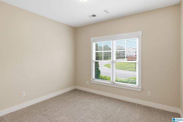 1045 CRAWFORD COURT, Chelsea, AL 35043