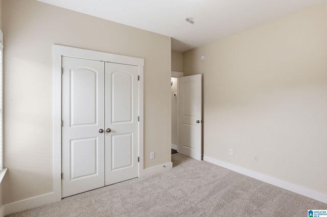 1045 CRAWFORD COURT, Chelsea, AL 35043