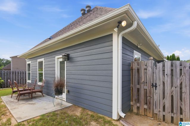1045 CRAWFORD COURT, Chelsea, AL 35043
