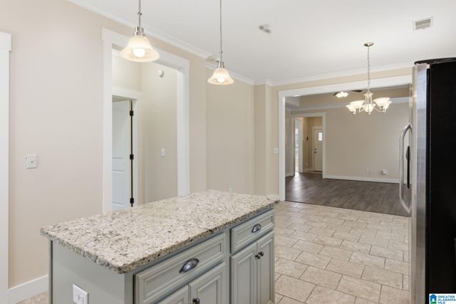 1045 CRAWFORD COURT, Chelsea, AL 35043
