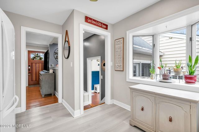 49 7th Street, Belford, NJ 07718