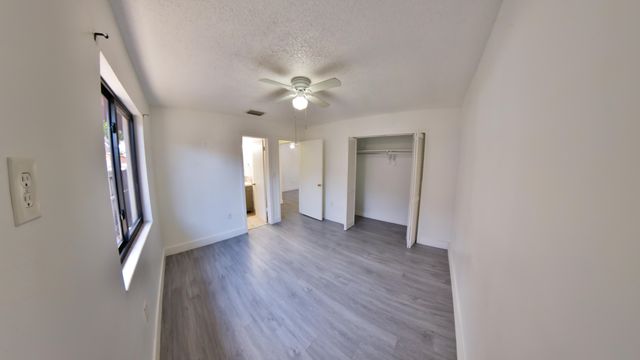 2620 SW 32nd Avenue, Miami, FL 33133