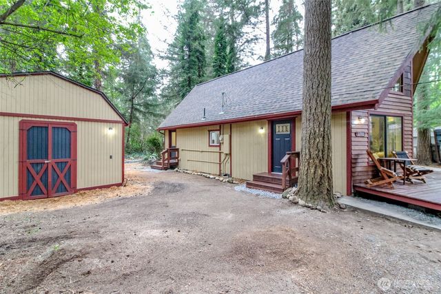 16900 Kalmia Court SE, Yelm, WA 98597