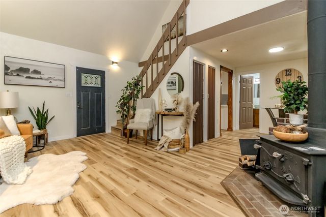 16900 Kalmia Court SE, Yelm, WA 98597