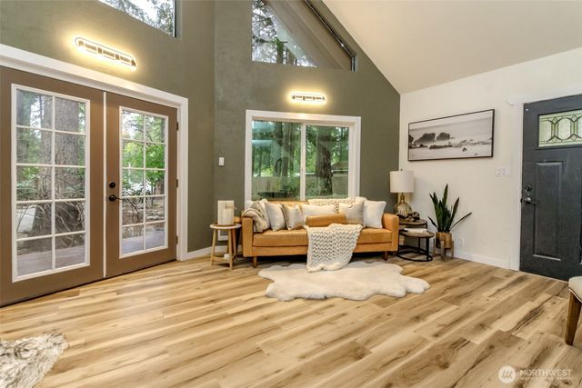 16900 Kalmia Court SE, Yelm, WA 98597