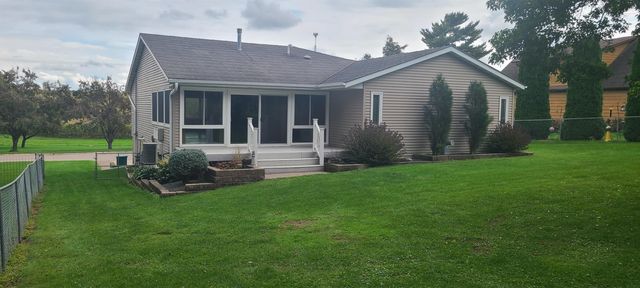 712 S Water Street, Monona, IA 52159