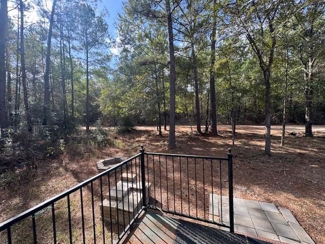 9212 Blue Lake Drive, Plantersville, TX 77363