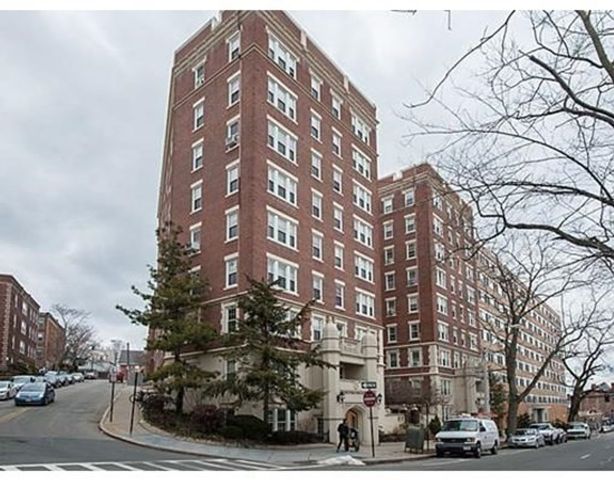 1450 Beacon Street 504, Brookline, MA 02446