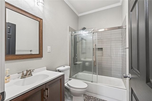 606 Retan Avenue, Osawatomie, KS 66064