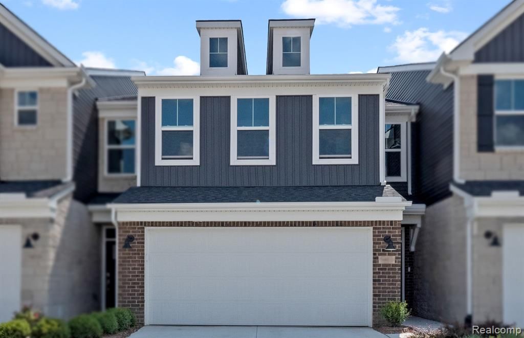 1469 Superior Drive, Milford, MI 48381