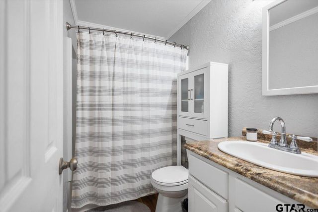 535 CR 183, Carthage, TX 75633