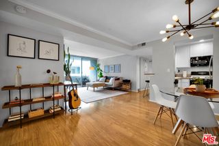 5325 Newcastle Avenue 207, Encino, CA 91316