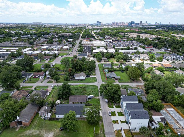 7203 Conley Street, Houston, TX 77021
