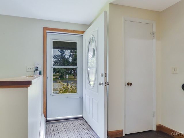 7189 Coventry Road North, Manlius, NY 13057