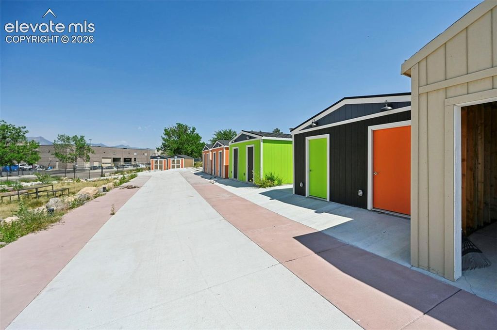 2260 La Montana Way, Colorado Springs, CO 80918 — exterior
