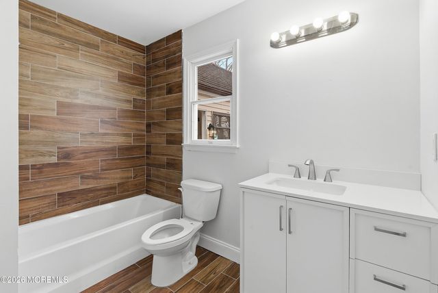 104 Molina Court, Manchester, NJ 08759