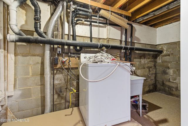 104 Molina Court, Manchester, NJ 08759