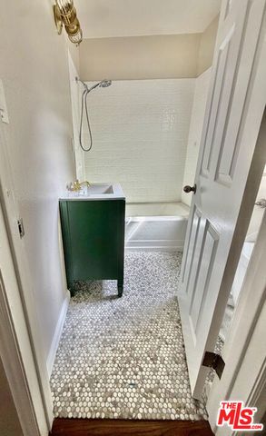 1504 Ocean Park Boulevard, Santa Monica, CA 90405
