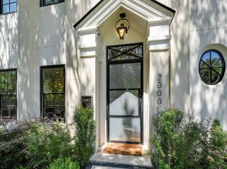 2000 Raleigh Ave, Austin, TX 78703