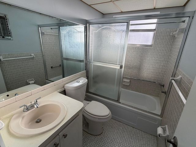 1310 NW 43rd Avenue NW 308, Lauderhill, FL 33313
